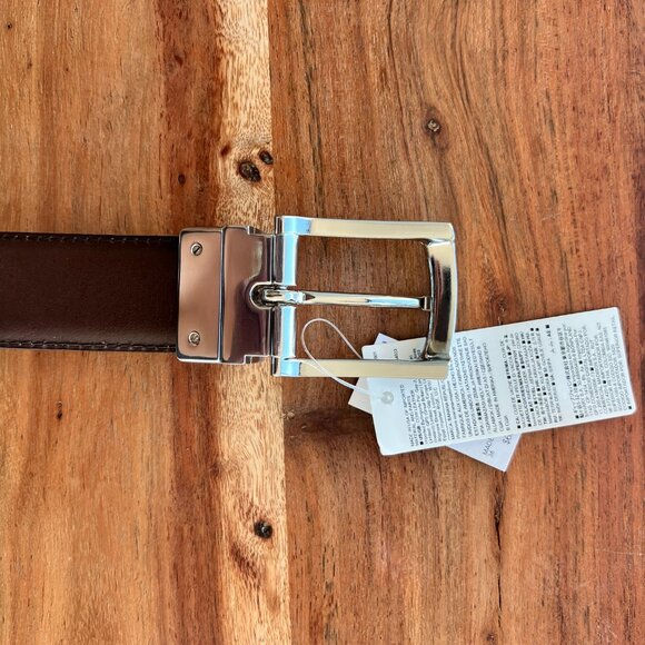 reversible leather dress belt True Classic Multi Reversible Dress Belt main image 1